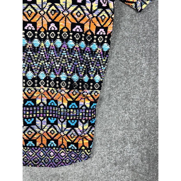 Lularoe Irma Short Sleeve Aztec Geometric Tunic Top Womens Small Stretch Hi Low - Picture 13 of 16